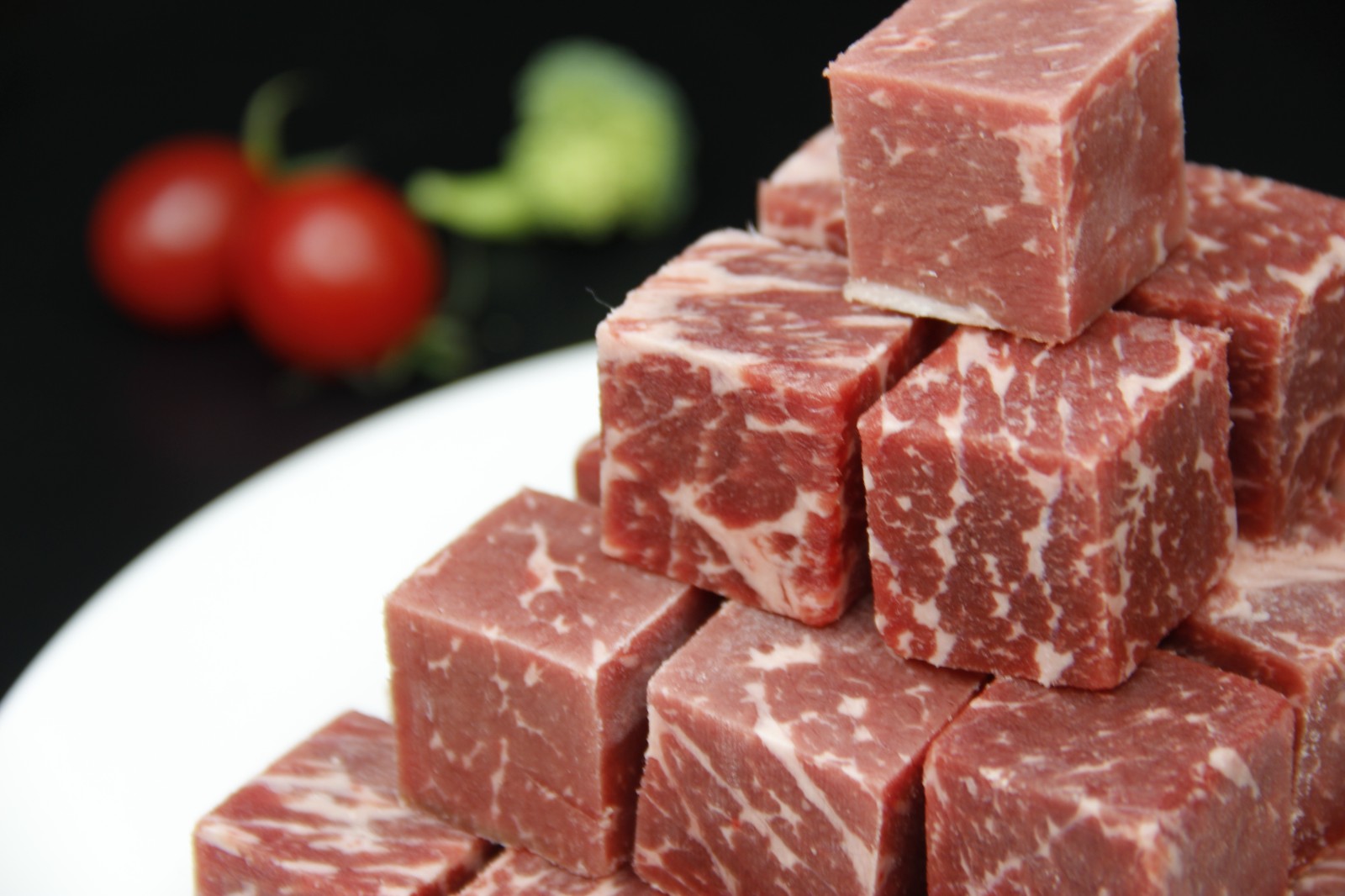 雪花牛肉粒（冻）